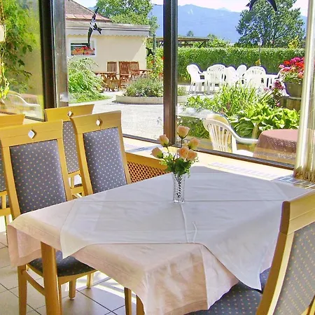 Schlosspension Landskron Affittacamere Villach