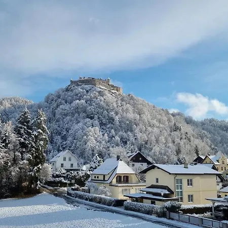 Schlosspension Landskron * Villach